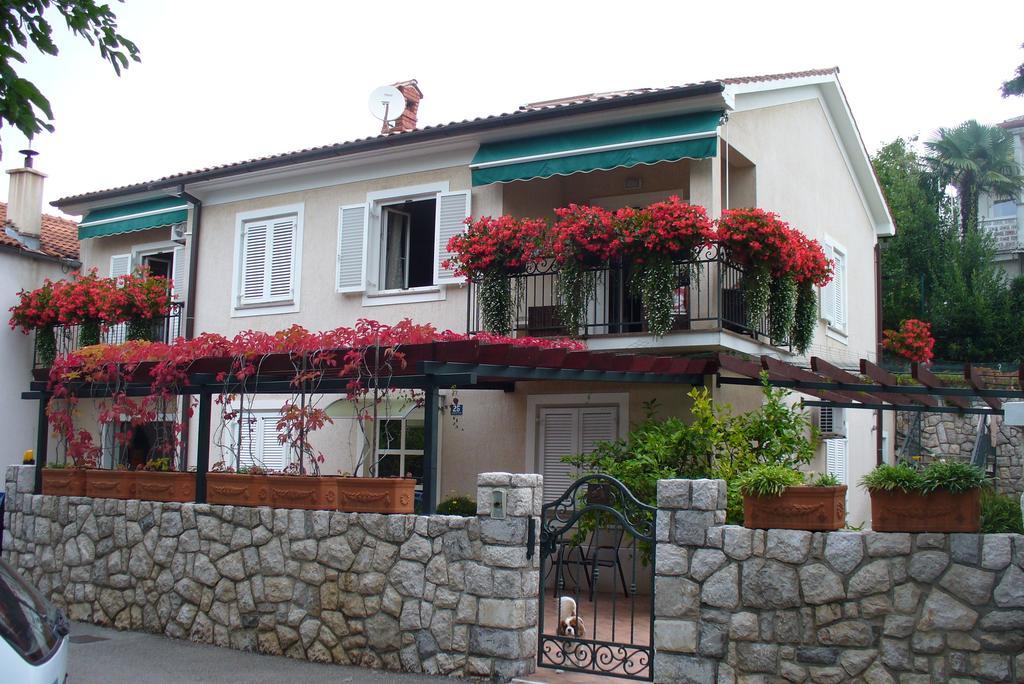 Apartment Gotier Sodici Oda fotoğraf